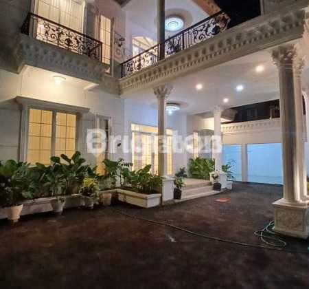 For Sale Modern Classic Luxury House in Summarecon Gading Serpong!
