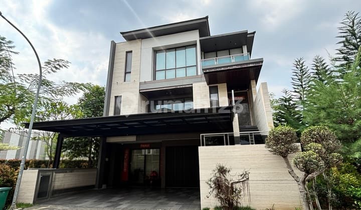 For Sale Fully Furnished 3-Story House at The Zora BSD City