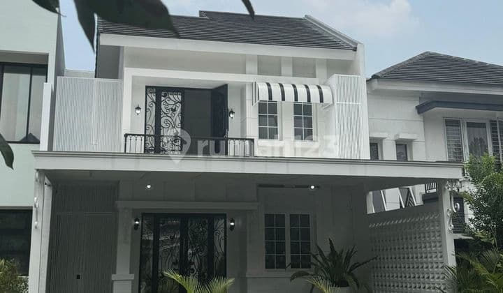 Rumah Di De Latinos, Bsd 8x25 Mewah