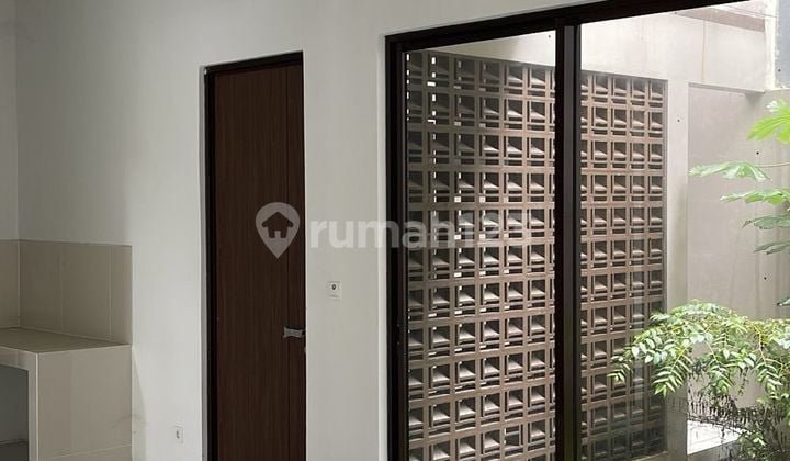 Dijual Rumah 2 Lantai Siap Huni di Citra Garden Serpong Cluster Aeris