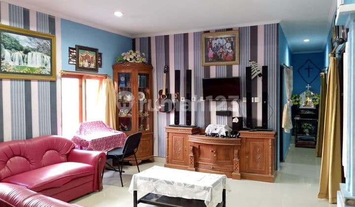 Rumah 2 Lantai Di Ubung Kaja