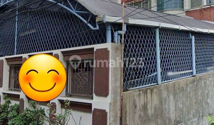 Dijual rumah 4,5 lantai kondisi bagus siap pakai di keadilan raya. Glodok. Jakarta barat