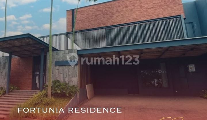 Dijual Rumah Mewah Di South City Cluster Fortunia Memiliki Kolam Renang Pribadi & Club House Di Pondok Cabe Tangerang