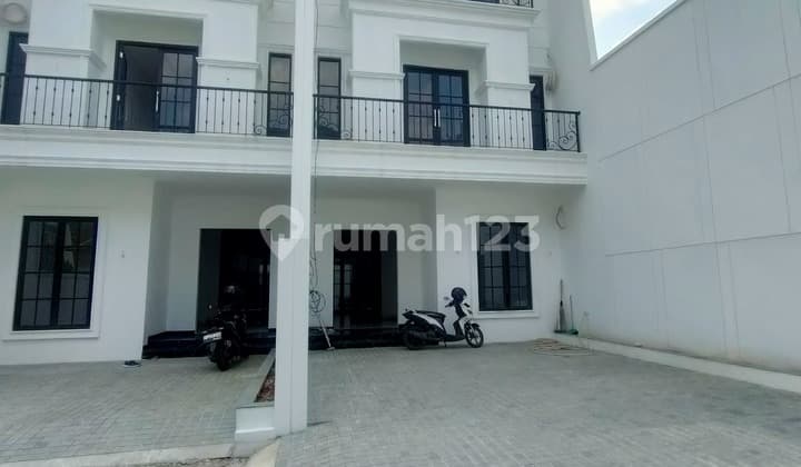 Rumah Cluster Baru Mewah, Baru Modern Minimalis 3 LT SHM