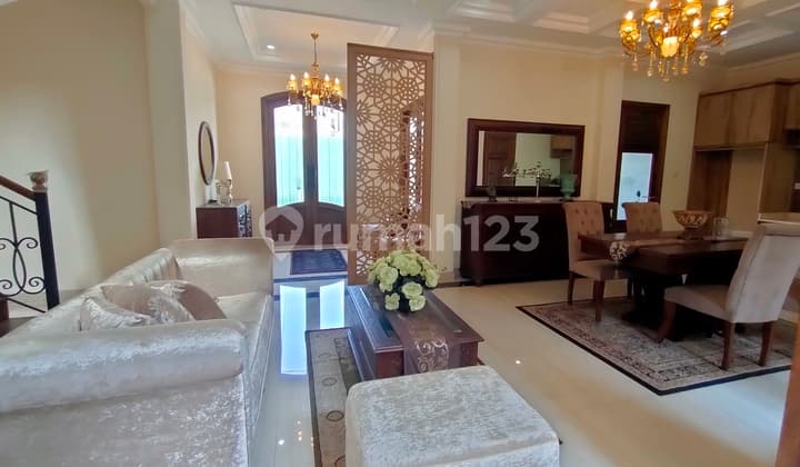 Rumah Dekat Fasilitas Kesehatan di Kebagusan