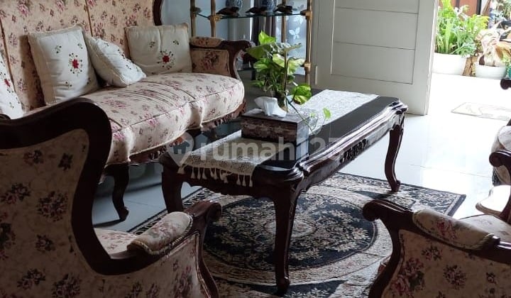 Rumah Bagus 2 Lantai di Perumahan Mewah di Lebak Bulus, Jakarta Selatan, SHM