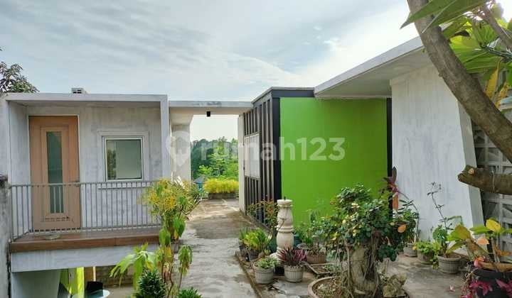 Ruang Usaha dan Perkantoran, Strategis, Harga NJOP, SHM di Tanjung Barat