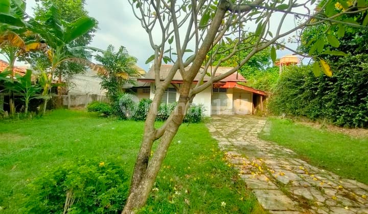 Tanah Luas 543 M2 , SHM, IMB Bisa untuk Gedung 4 lantai