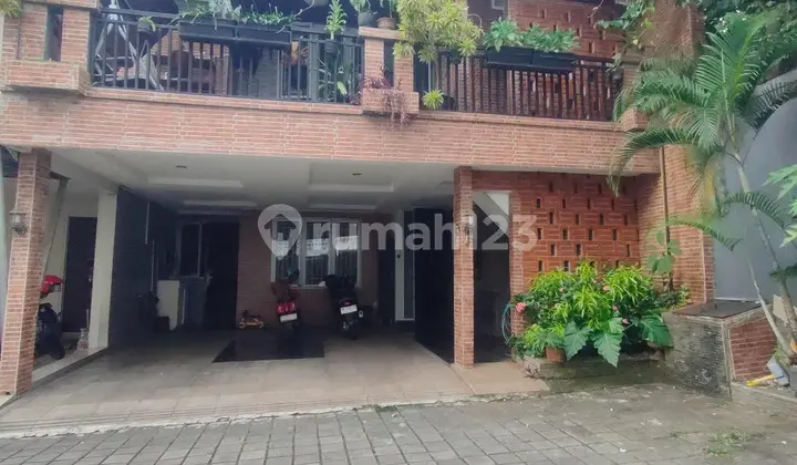 For Sale B U Good 3-Story House in Pondok Labu S H M