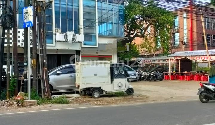 Ruko 4 Lantai SHM di Lokasi Strategis di Duren Tiga, Jak Sel