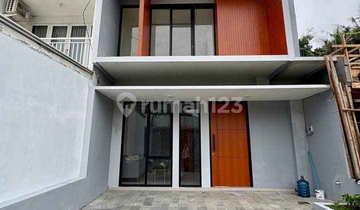 Rumah Minimalis 2 Lantai Dekat Tol Ungaran Belakang Rsud di Ungaran