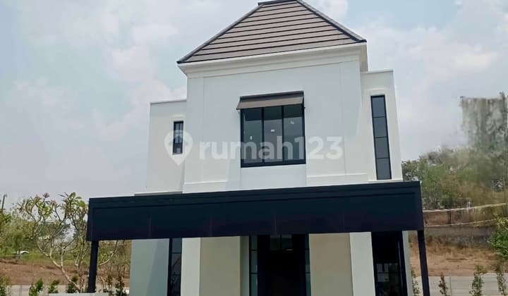 Rumah 2 Lantai Depan Danau di Citra Grand City Of Festival, Jl. Kompol R Soekanto, Mangunharjo, Tembalang, Kota Semarang, Jawa Tengah, Indonesia, 50272, Tembalang