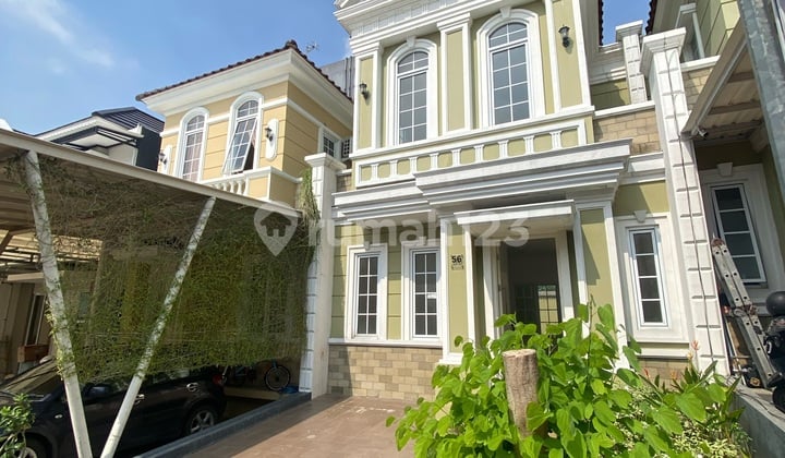 2-Story House Paramount Central Semarang City