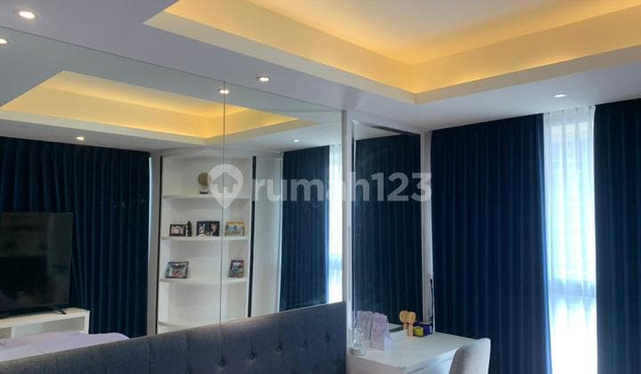 Apartment Gold Coast 3 BR atau Bed room Full Furnished Siap Huni View Bagus