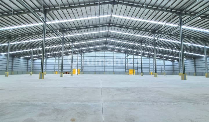 Disewakan. Gudang Pabrik Baru Delta Silicon Lippo Cikarang Bekasi
