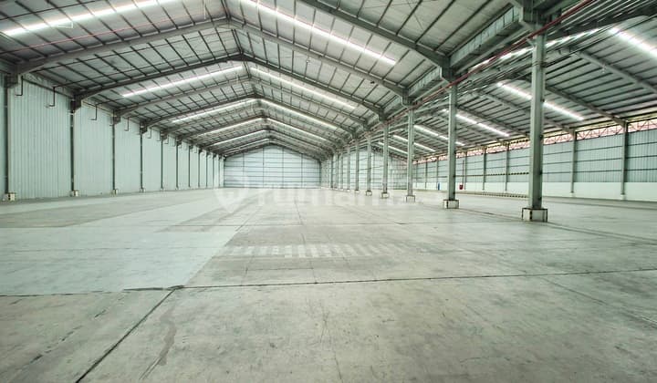 Good Factory / Warehouse For Rent In Delta Silikon Lippo Cikarang, Bekasi, West Java