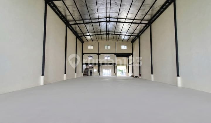 Dijual. Gudang Pabrik Baru 750 M2 Dalam Kawasan Industri Delta Silikon Lippo Cikarang Siap Huni