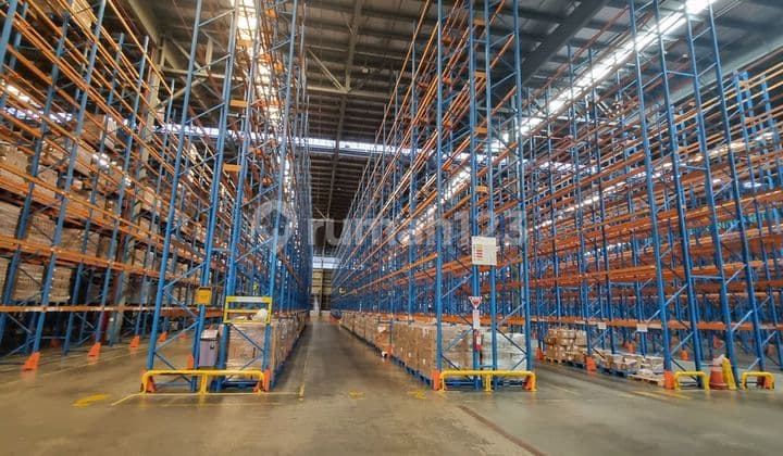 Disewakan Gudang Bagus 10000m2 Dalam Kawasan Industri Delta Silicon Lippo Cikarang Bekasi