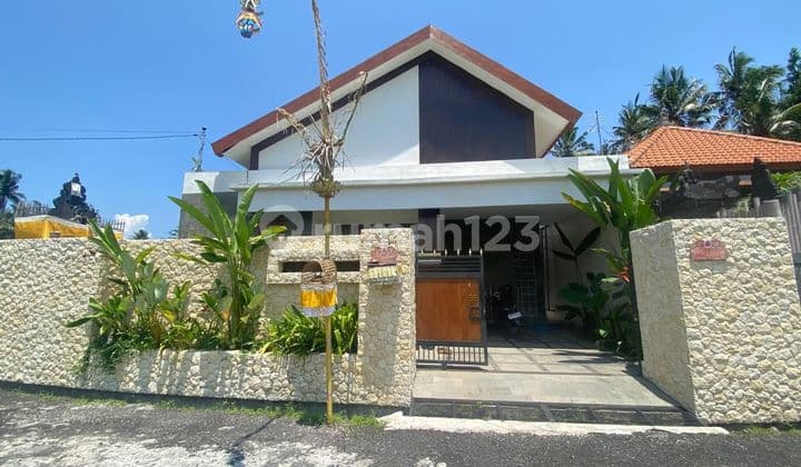 Pasr Past Pasat House for sale in Belega Gianyar