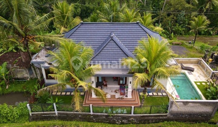 Dijual villa lokasi tampaksiring gianyar bali