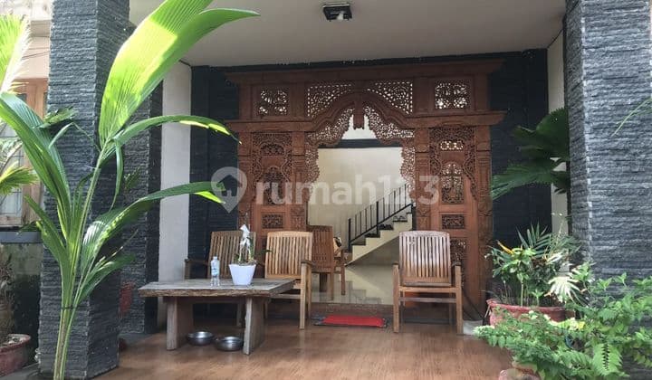 PASTI DEAL DI JUAL RUMAH LOKASI PANJER DENPASAR SELATAN