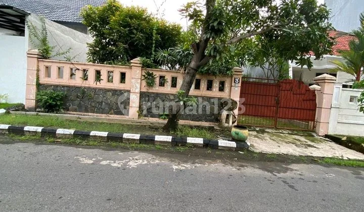 Tanah Kavling Sudah Berpagar Tembok di Sutorejo Prima Utara Tanah di Blok Pbb-2 No.15 Jalan Sutorejo Prima Utara V Perumahan Sutorejo Prima Indah, Sutorejo Prima Indah Residence, Jl. Sutorejo Prima Utara V Block Pbb-2 No. 15, Dukuh Sutorejo, Mulyorejo, Ko Tanah Kavling Sudah Berpagar Tembok di Sutorejo Prima Utara Tanah di Blok Pbb-2 No.15 Jalan Sutorejo Prima Utara V Perumahan Sutorejo Prima Indah, Sutorejo Prima Indah Residence, Jl. Sutorejo Prima Utara V Block Pbb-2 No. 15, Dukuh Sutorejo, Mulyorejo, Ko