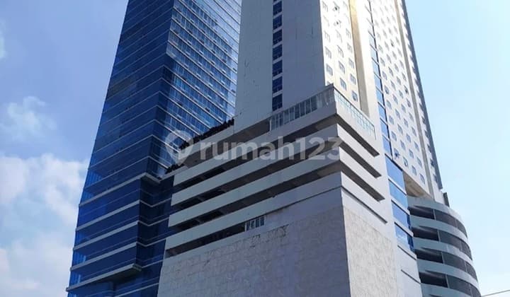 Ready to Occupy, Apartment, HGB, Near University, Flood-Free,