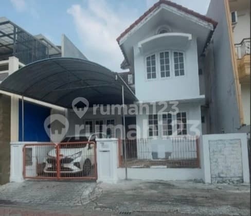 Runah Siap Huni di Villa Valensia Wiyung