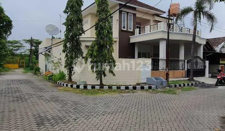 Flood-Free, House, 2 Floors, Near Health Facilities, Near Toll Access,