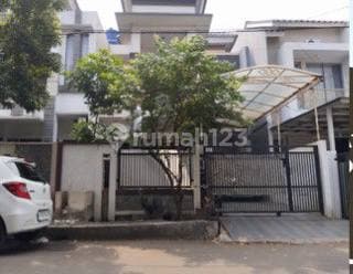 Dijual Rugi Rumah Mewah 2 Lantai di Villa Taman Galaxy, Bekasi