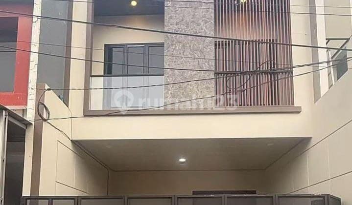 Rumah Mewah Lux 3 Lantai Lokasi di Rawamangun, Jakarta Timur