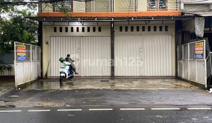 Disewakan Ruko Kelapa Dua Wetan - 85 Juta/Tahun | Gandeng 170 Juta