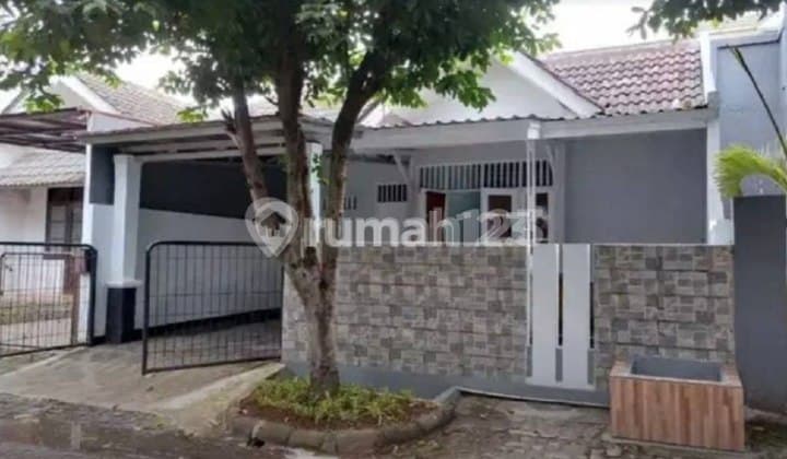 Disewakan Rumah Luas 4 KT di Kemang Pratama 2 - Siap Huni, Harga Nego!