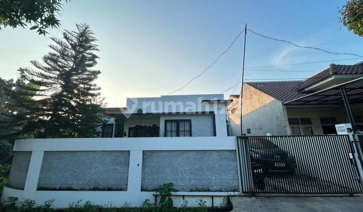 "Kemang Pratama | Rumah Mewah 8KT + Private Pool | Full Jati & Siap Huni!"