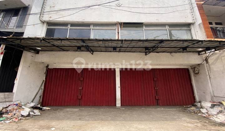 Ruko Gandeng Eks Erafone! Lokasi Strategis Akses Ui Tugu Cimanggis - Siap Usaha Ramai!