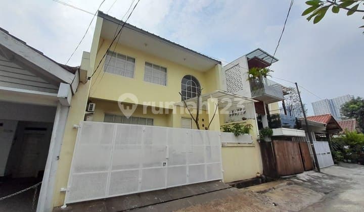 Comfortable Ready-to-Occupy House in South Bekasi - Pondok Timur Mas, One Gate System & 24-hour Security