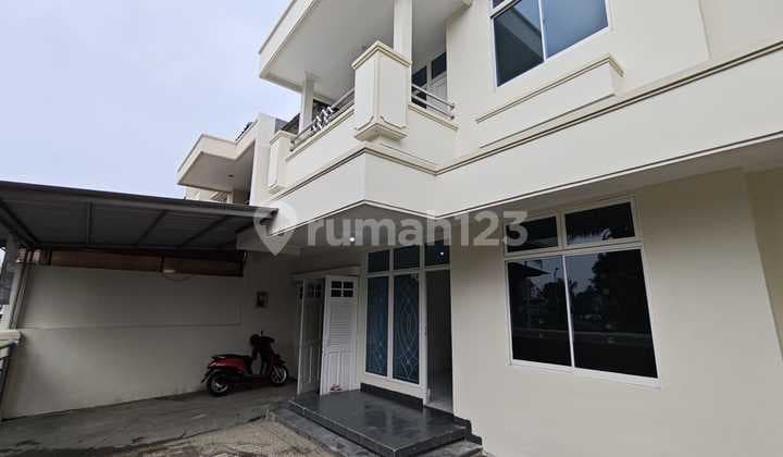 QUICK SALE House in WEST GOLF GARDEN Modernland