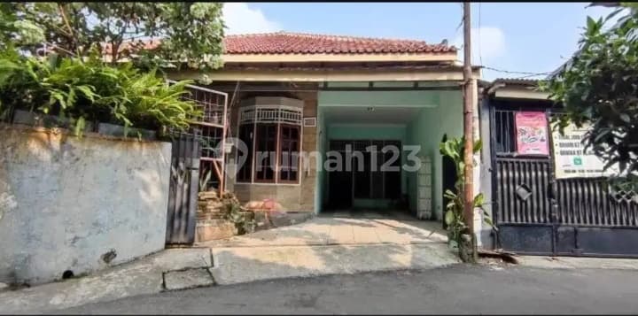 Disewakan Cepat Rumah Luas di Pasar Minggu Jakarta Selatan