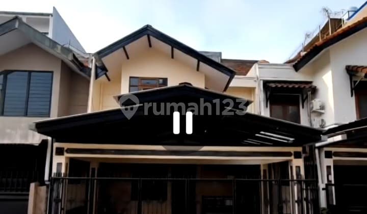 Disewakan Rumah Cocok untuk Kantor Lokasi Strategis di Cempaka Putih Jakarta Pusat