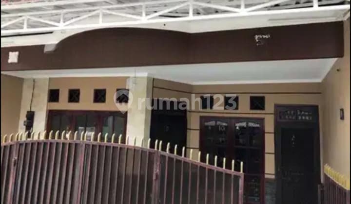 Disewakan Rumah Strategis di Tebet Barat Jakarta Selatan