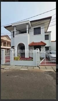 Disewakan Rumah Luas di Utan Kayu Matraman Jakarta Timur