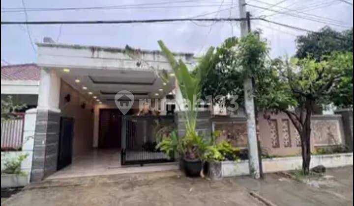 For Rent Luxury Fully Furnished House in Rawamangun, East Jakarta