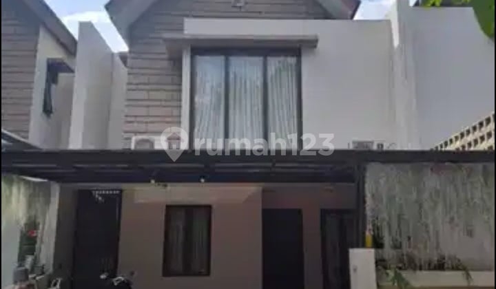 For Sale Cheap House Ready to Occupy in Jagakarsa, South Jakarta