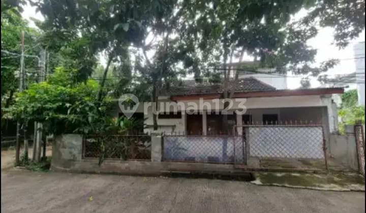 Dijuak Cepat Rumah Hook Harga Dibawah NJOP di Komplek Pejaten Pancoran Jakarta Selatan