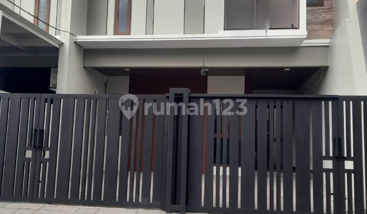 Dijual Rumah Siap Huni Dan Strategis Di Cempaka Putih Jakarta Pusat