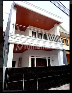 Disewakan Rumah Full Renov Siap Huni Lokasi Strategis di Puloasem Rawamangun Jakarta Timur