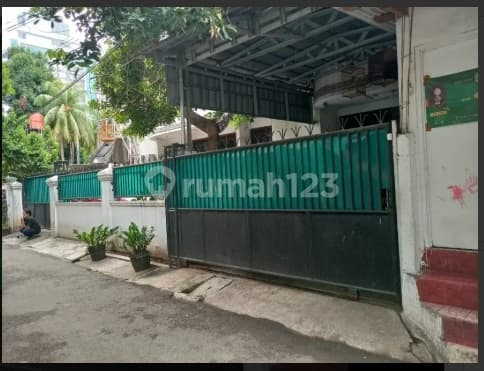 Dijual Rumah 2 Lantai Segitiga Emas untuk Kosansangat Strategis di Setiabudi Jakarta Selatan