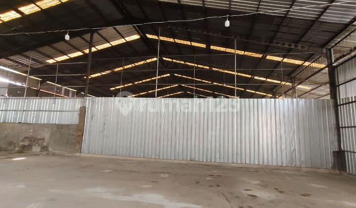Warehouse at Jl. Daan Mogot Km. 16
