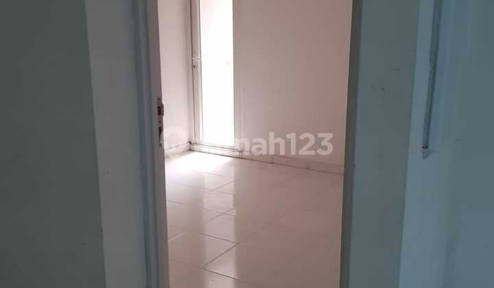 Apartemen Aeropolis (Luas 11M)
