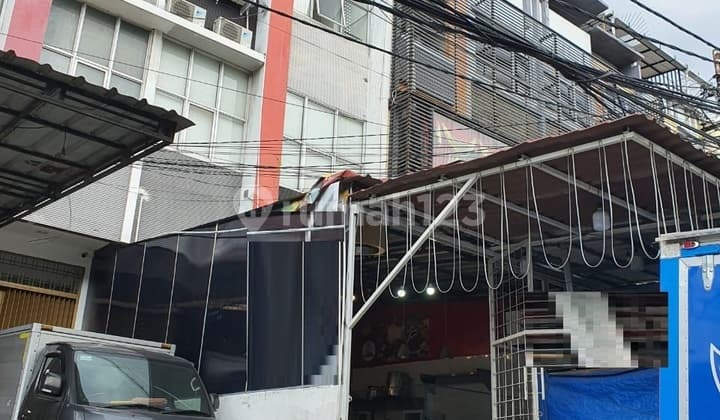 Ruko Pluit Karang (Ukuran 4,5x17,5 m)